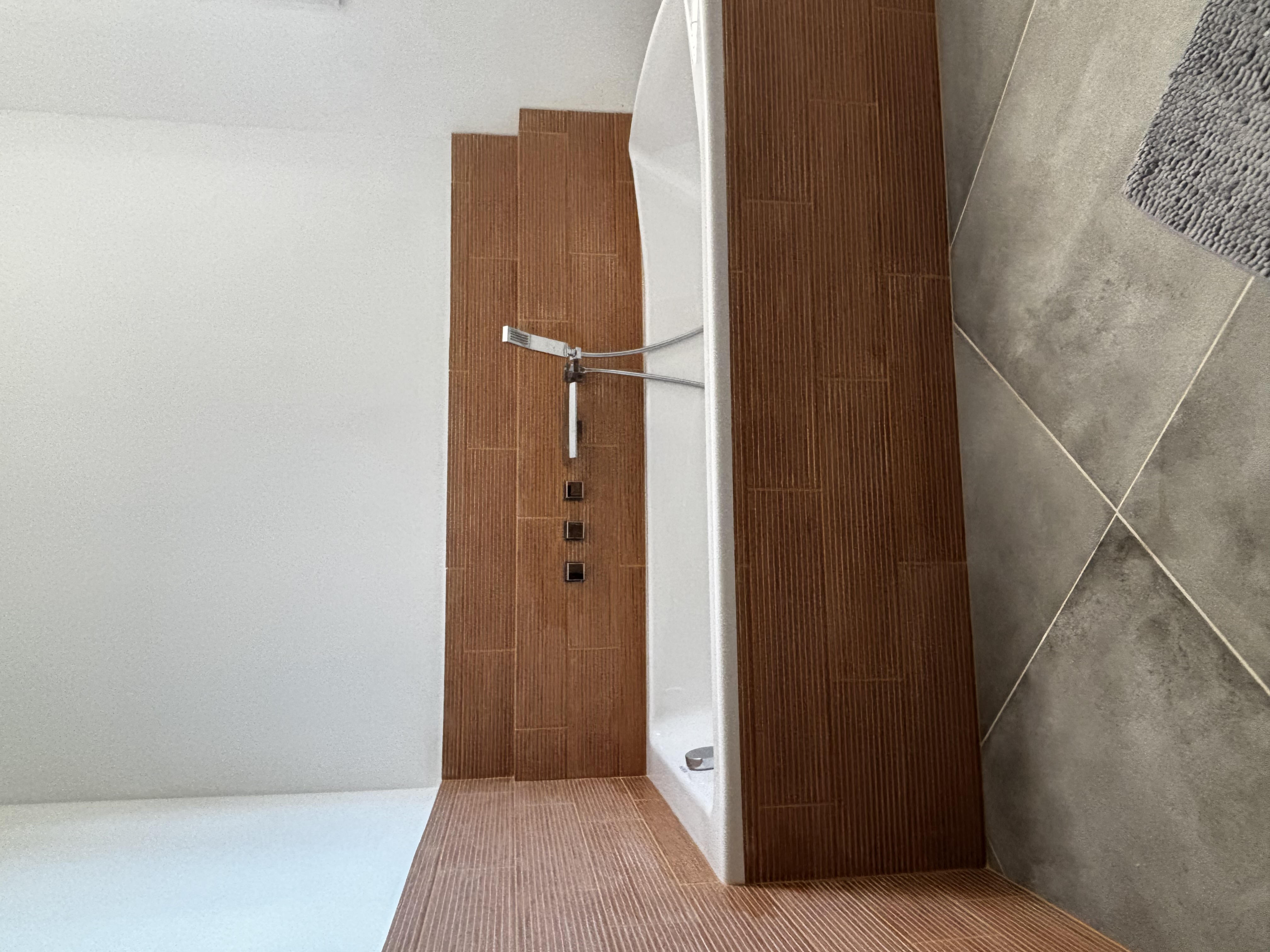 Installation et pose baignoire avec robinet encastrable